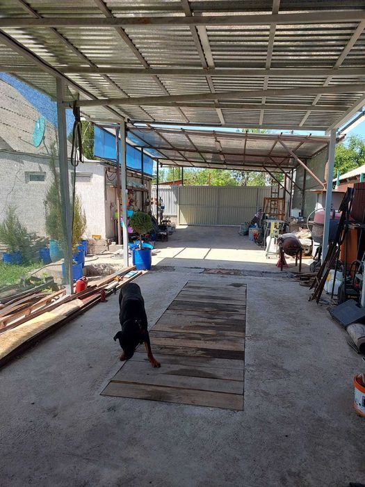 Продаем дом в пос.Байтерек, можно в рассрочку.