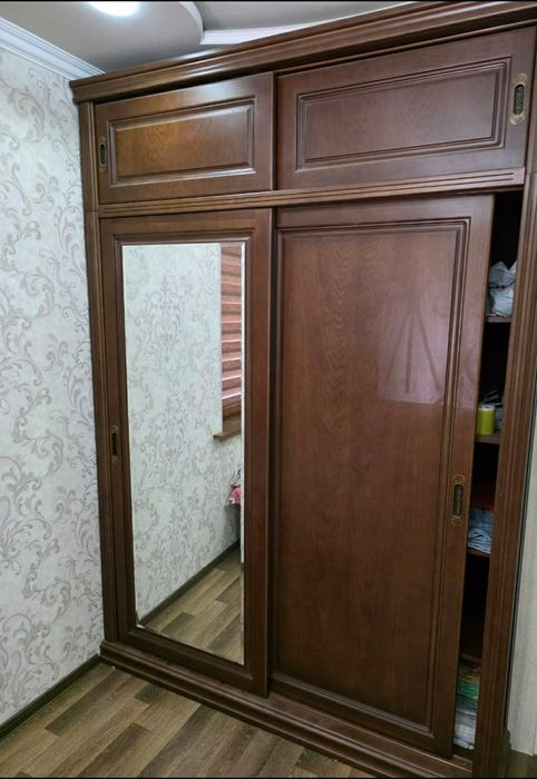 Шифонер в хорошем состоянии