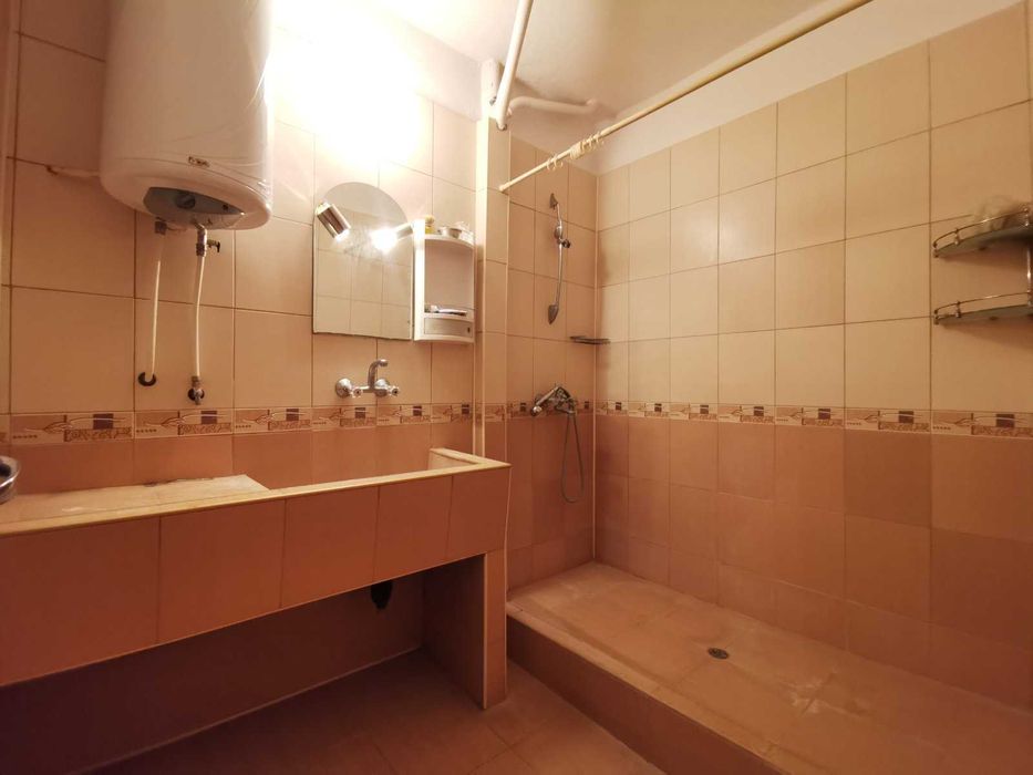 Продава се Тристаен апартамент в Русе, Широк център - 104 кв.м за 1058 €/кв.м - Снимка #10