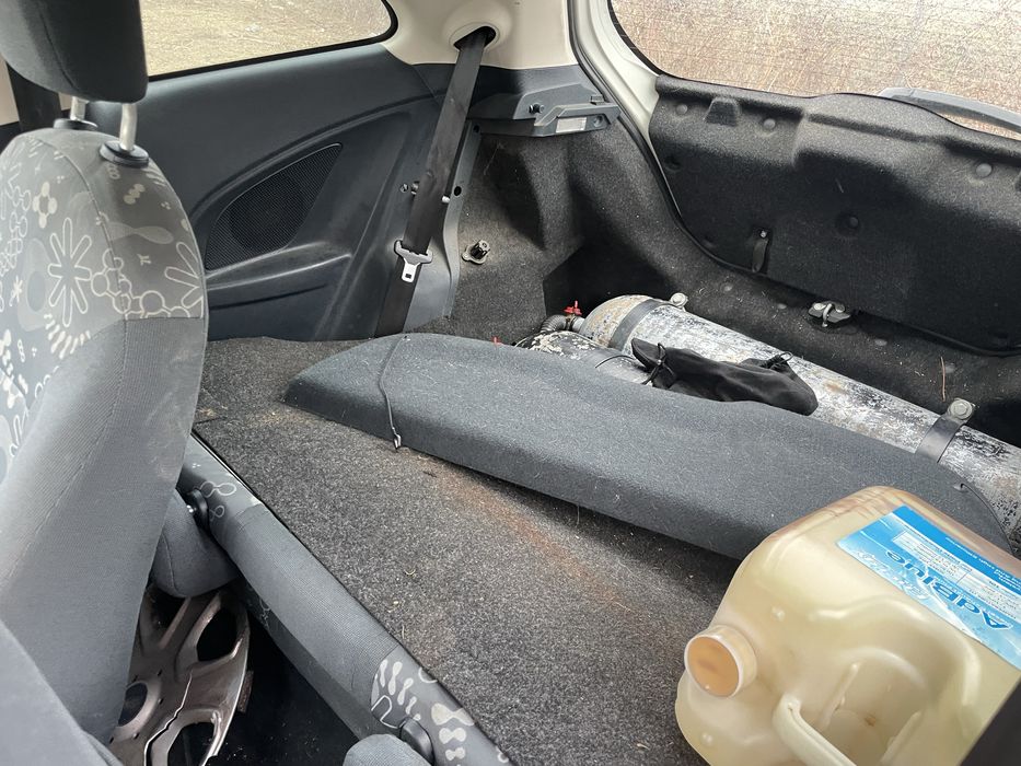 Ford Ka на части
