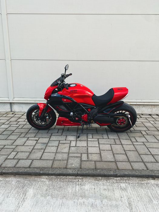 Ducati diavel 1200