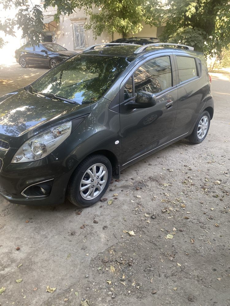 Chevrolet Spark 4 Мокрый асфальт