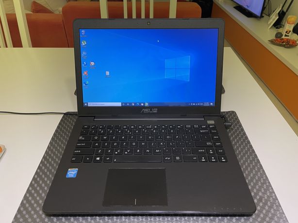 Laptop Asus X402CA-WX115D Intel Celeron 1007U 1.50GHz, 4GB, 120 GB SSD