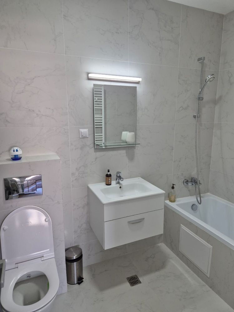 Inchiriez garsoniera IVORY RESIDENCE - Pipera rond OMV+ loc de parcare