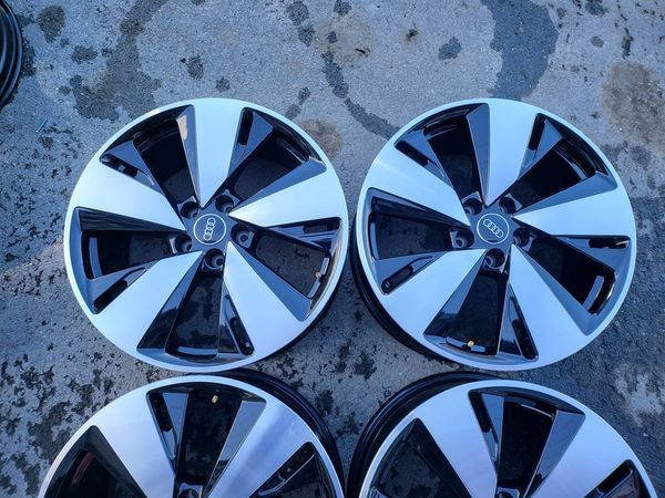 19цола Audi Ауди 4бр Оригинални 4бр