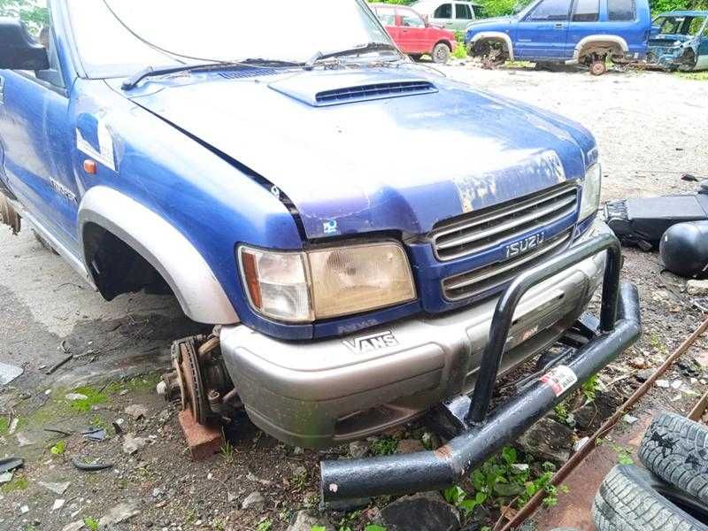 Исузу Тропер 3.0D /  Isuzu Trooper 3.0D на части