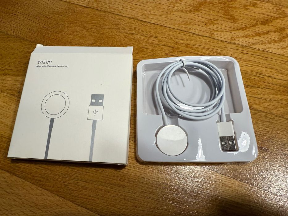 Apple Watch USB magnetic charging cable нов и оригинален