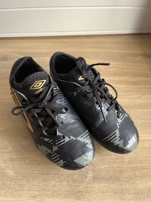 Adudasi fotbal UMBRO marimea 29,5