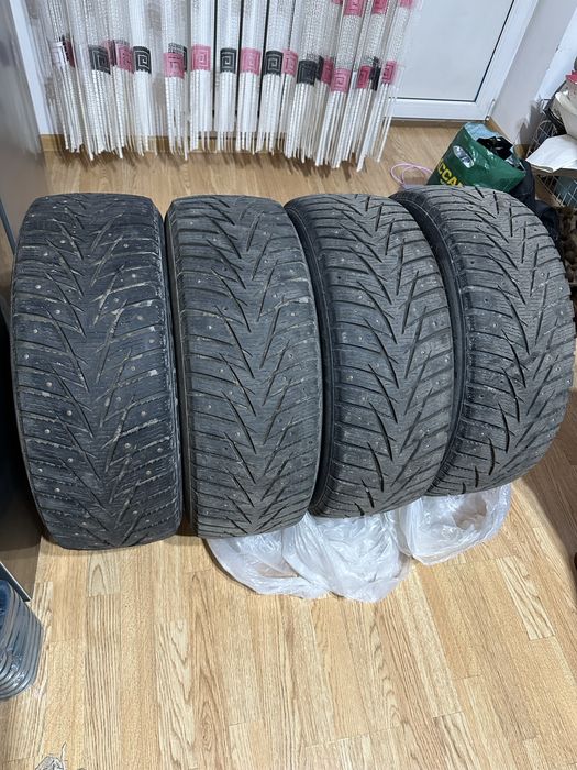 Продам шины комплект зима