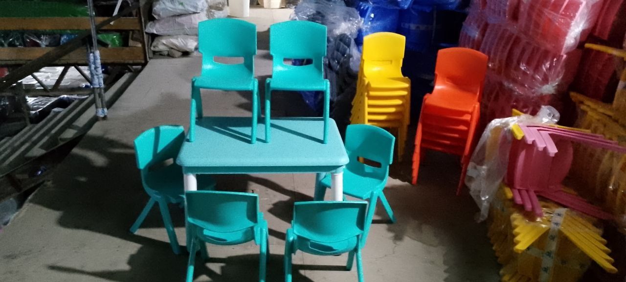 Bogʻcha uchun plastmassa stol stullar qulay sifatli detiski stol stull