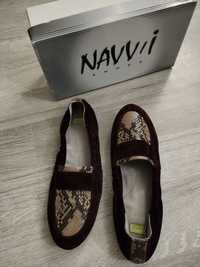 Нови обувки от естествена кожа  и велур Navvy