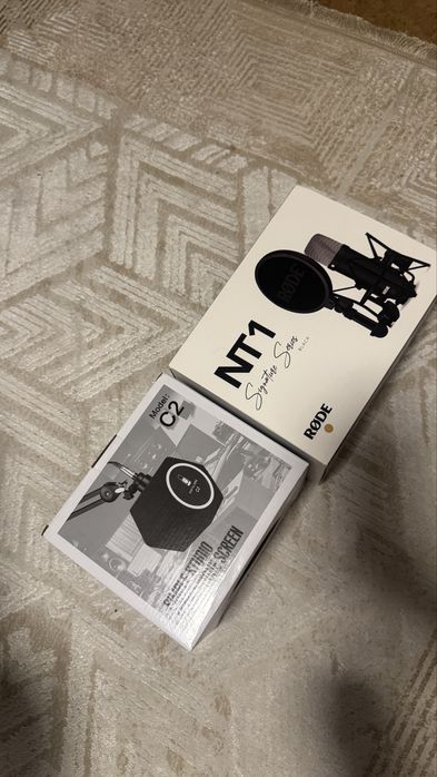 RODE NT1 (Signature Series) + шумоизолирующая сфера C2