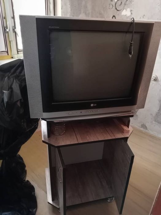 Продается телевизор LG