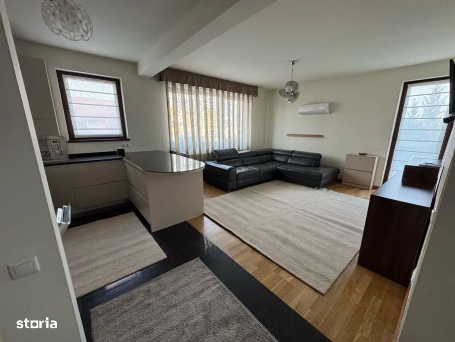 2 camere, 55 mp, curte proprie 110 mp, parcare, zona str.Eugen Ionesco