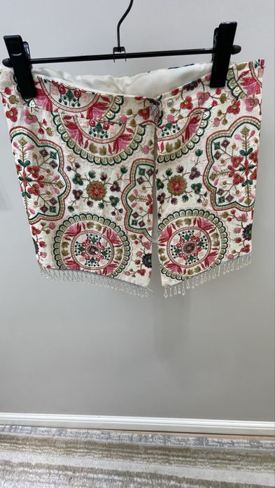 Продаются новые баски