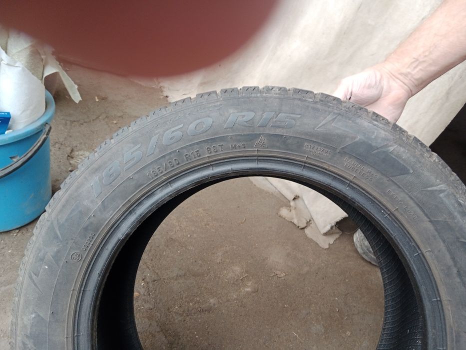 Продам шины зимняя