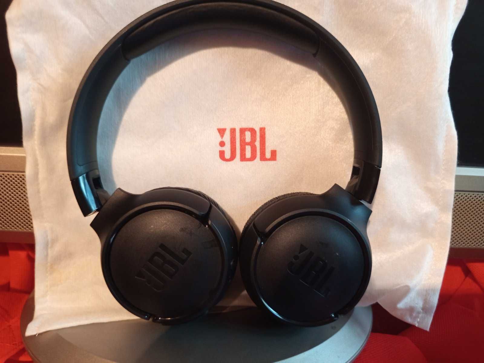 Bluetooth слушалки JBL  Чисто Нови