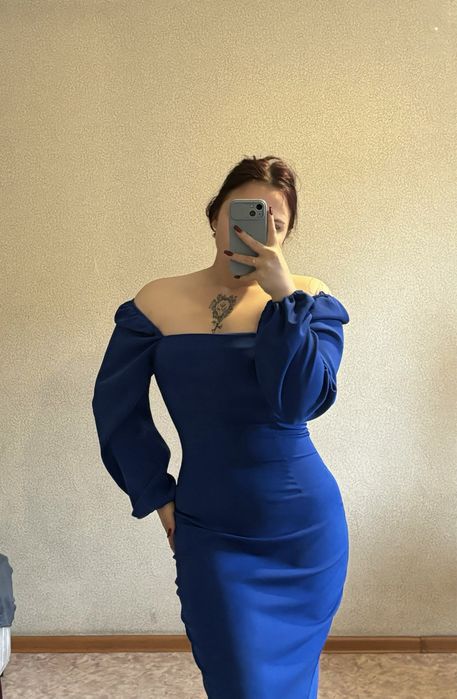 Продам Платья! Каждое по 7000тысяч, могу доставить по городу