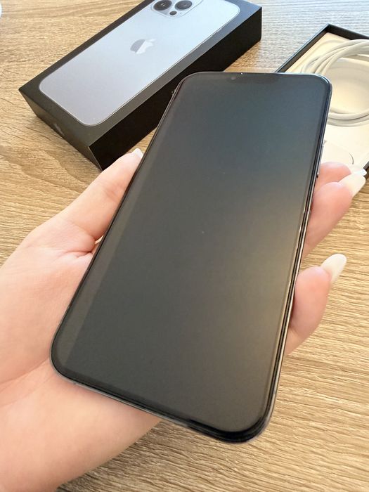 iPhone 13 Pro Max – 128 GB – Albastru – Impecabil