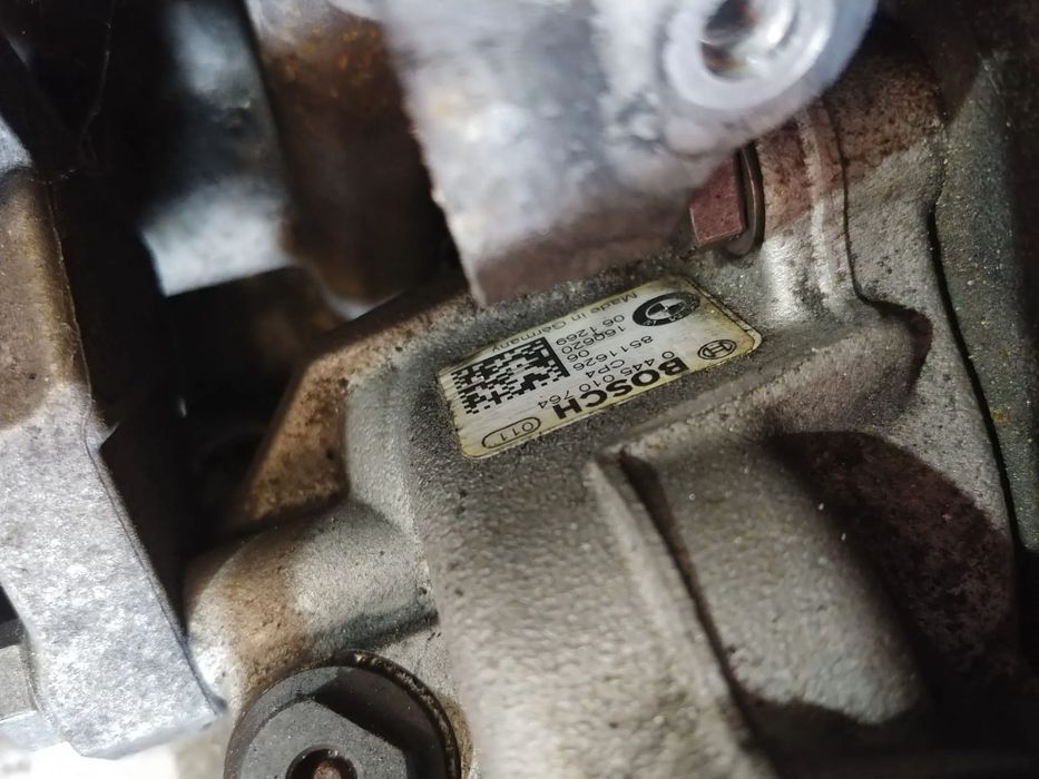 Pompa inalta 2.0 d mini cooper f55 f56 bmw seria 2 f45 f44 f46 bmw x1 f48 x2 f49 x1 f48 0445010764