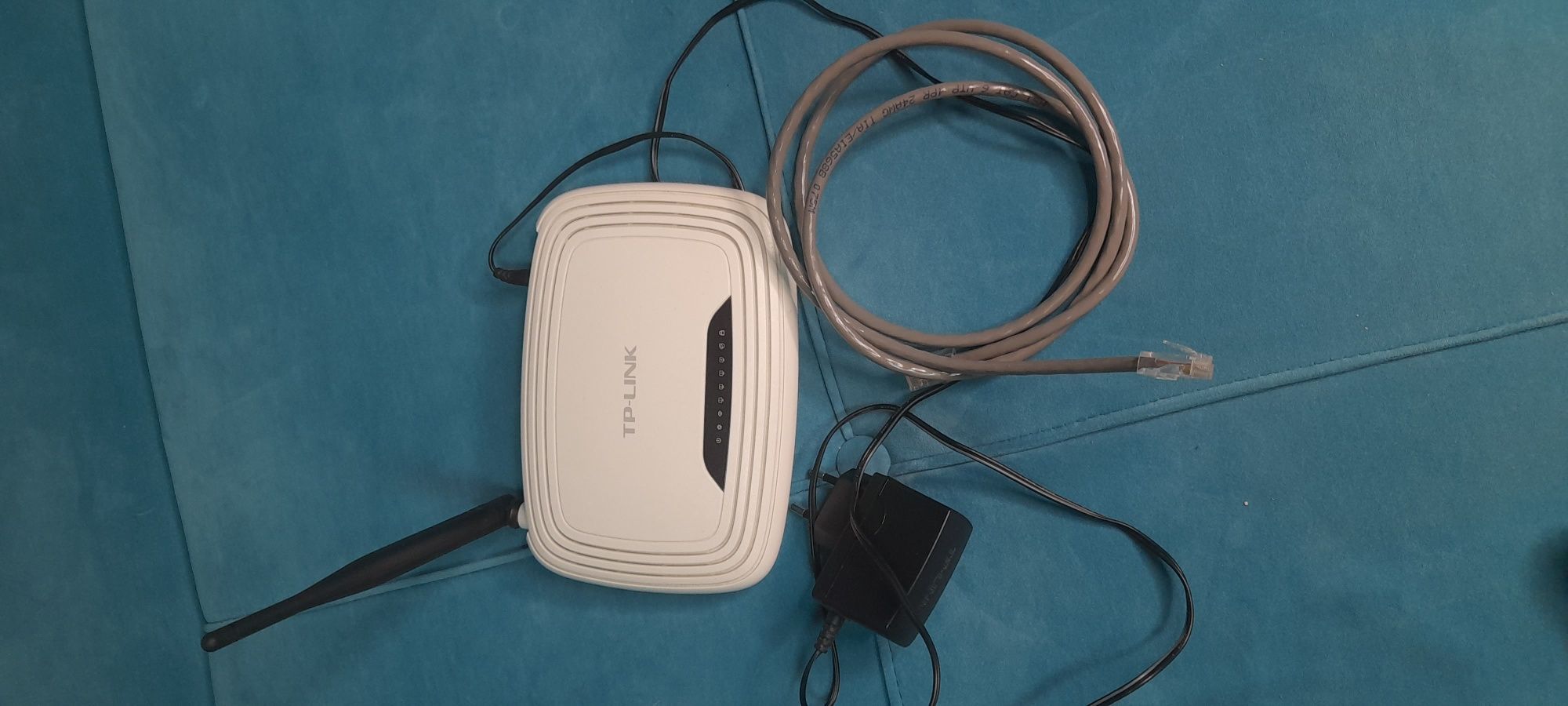 Wi-fi  интернет роутер