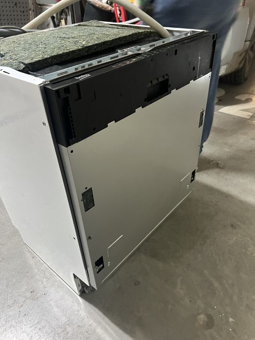 Masina de splara vase beko