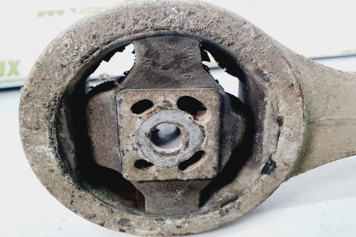 Tampon balans cutie 6q0199851ap 1.6 tdi CAYB Seat Toledo 3 - 5P seria