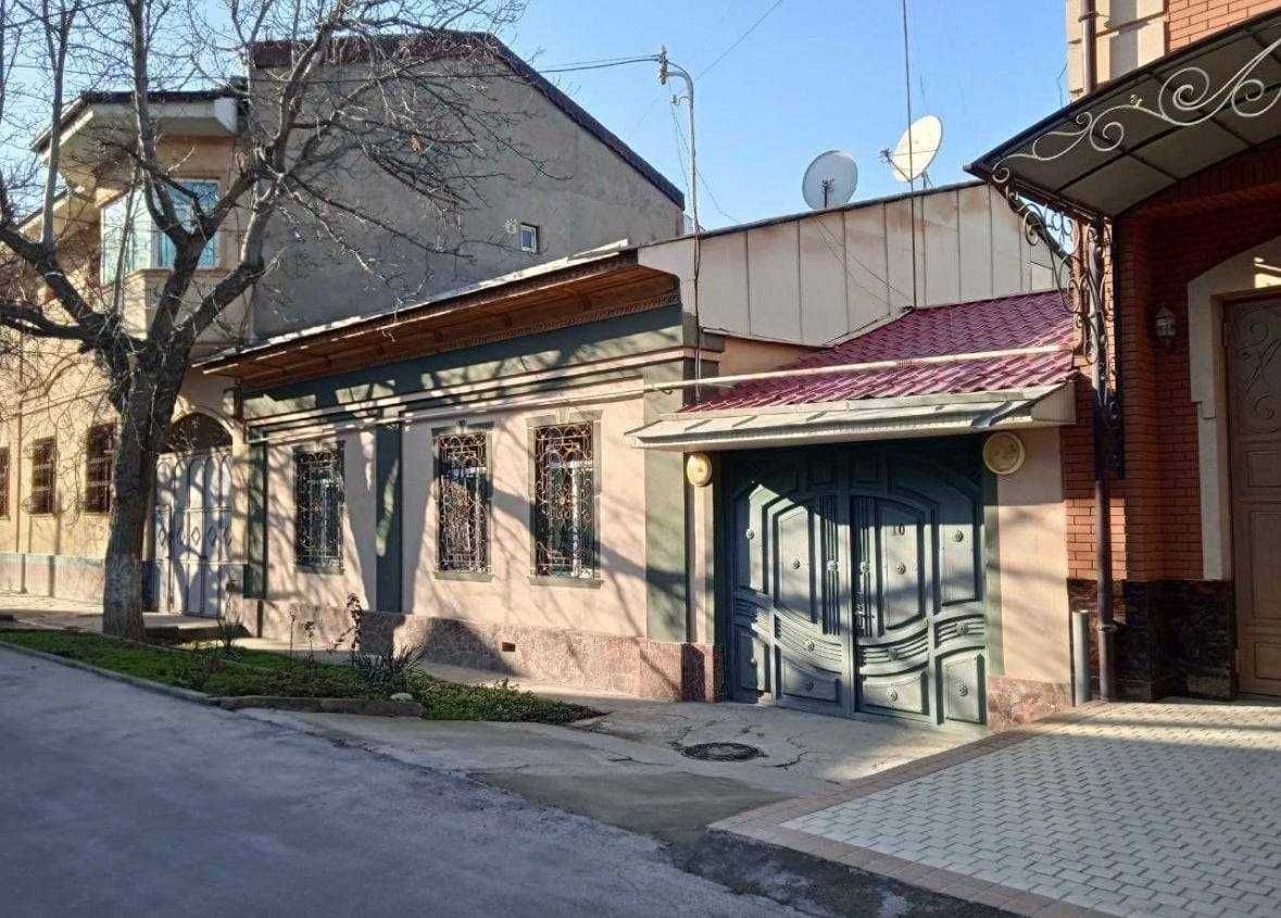 Продается дом в Мирзо Улугбекском районе 4 соток
