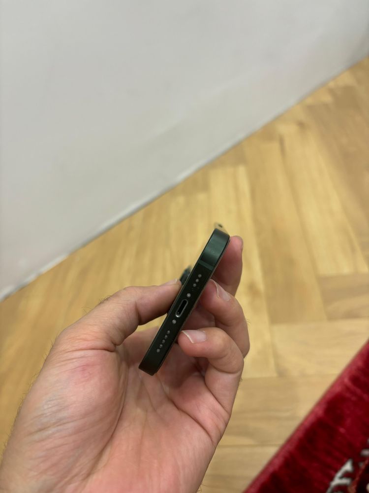 Iphone 13 коробкой green