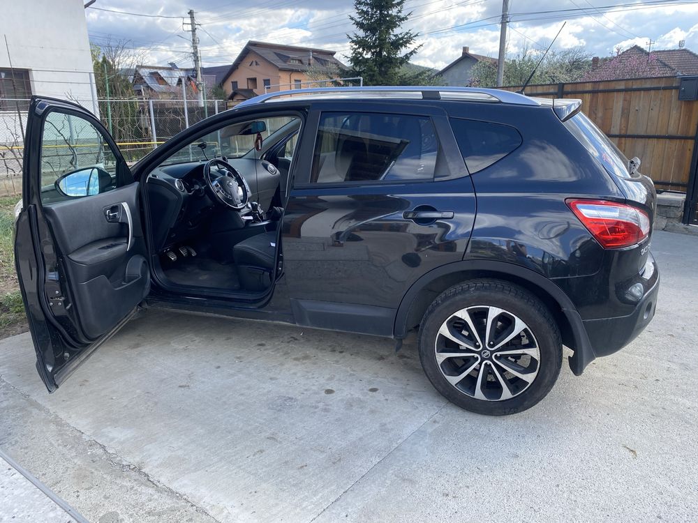 Nissan Qashqai 2011 decembrie