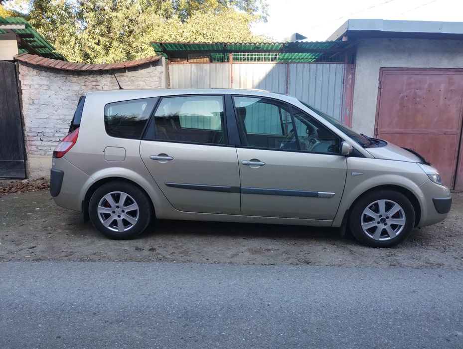 Renault Scenic Renault Grand Scenic 7 locuri