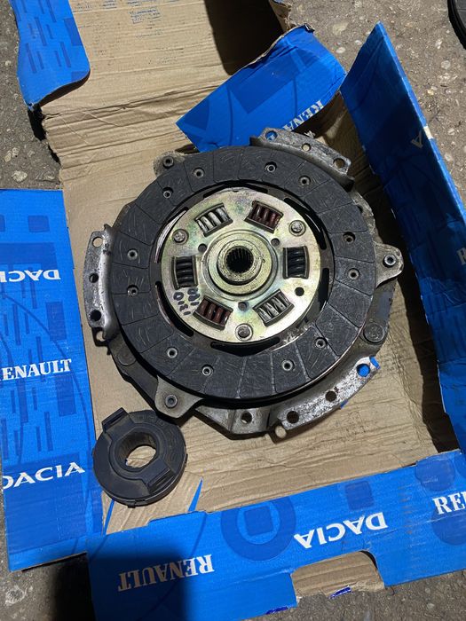 Kit set ambreiaj Fi 180 Dacia 1300 1310 berlina papuc break sport