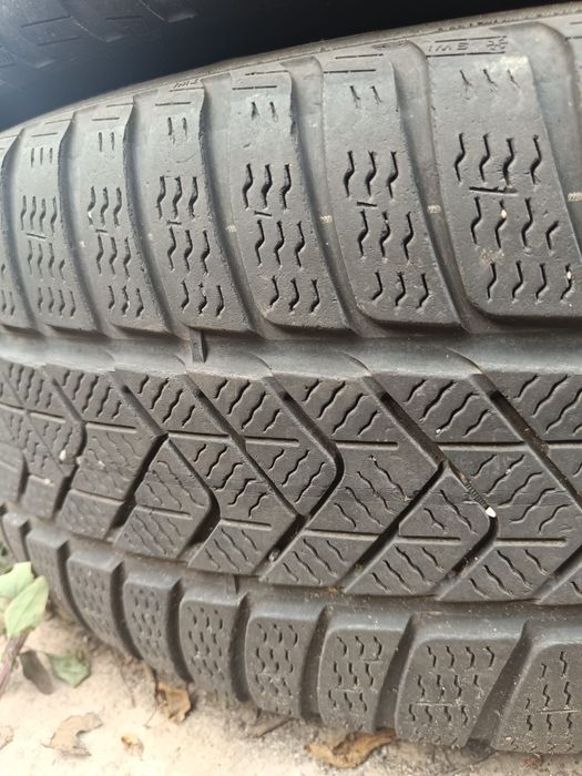 Anvelope iarna Pirelli 245/50/19 runflat (2519)