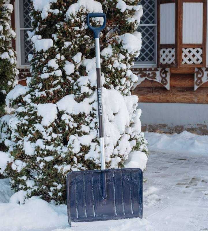 Лопата для уборка снега (Россия)