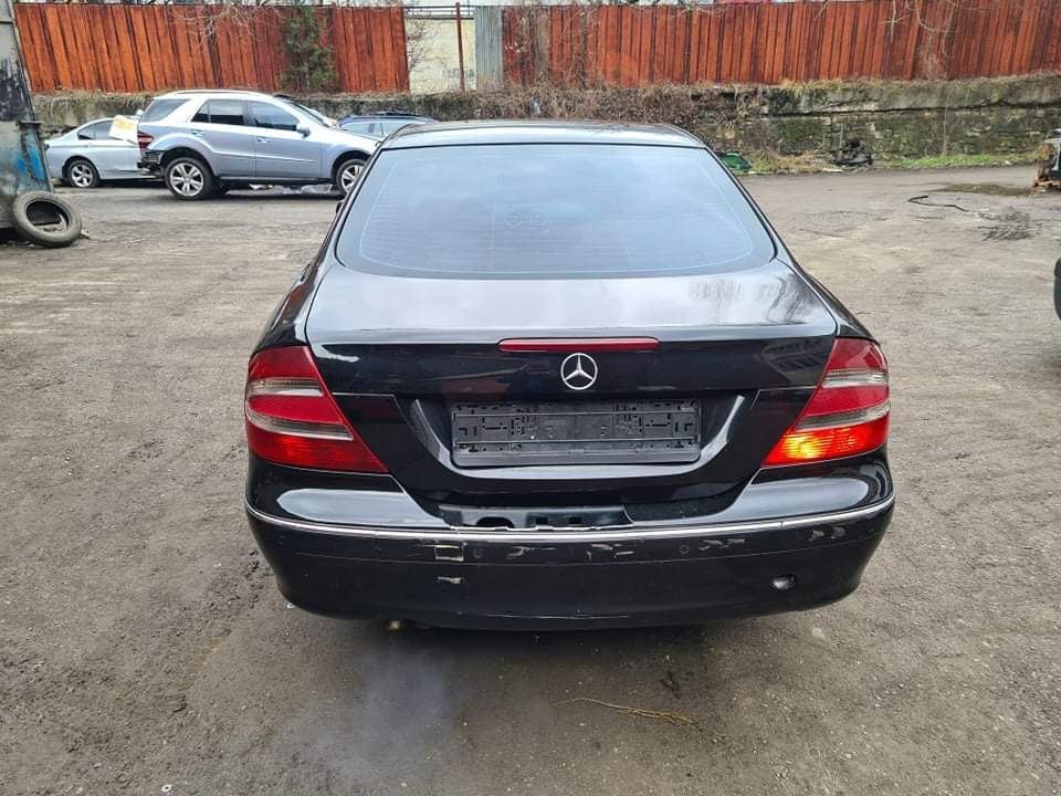 Mercedes CLK270CDI W209 170кс автоматик НА ЧАСТИ!