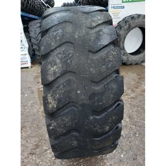 Anvelope 23.5R25 Armour pentru John Deere, New Holland