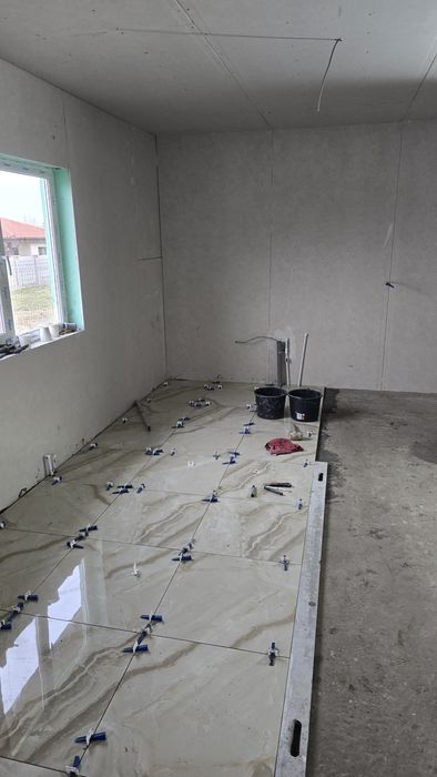 Execut lucrari finisaje interioare