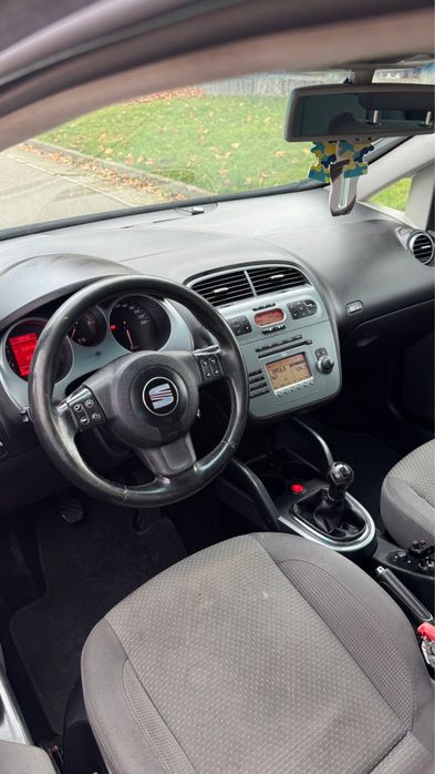 Seat Altea XL 1.9 TDI ( Touran Sharan)