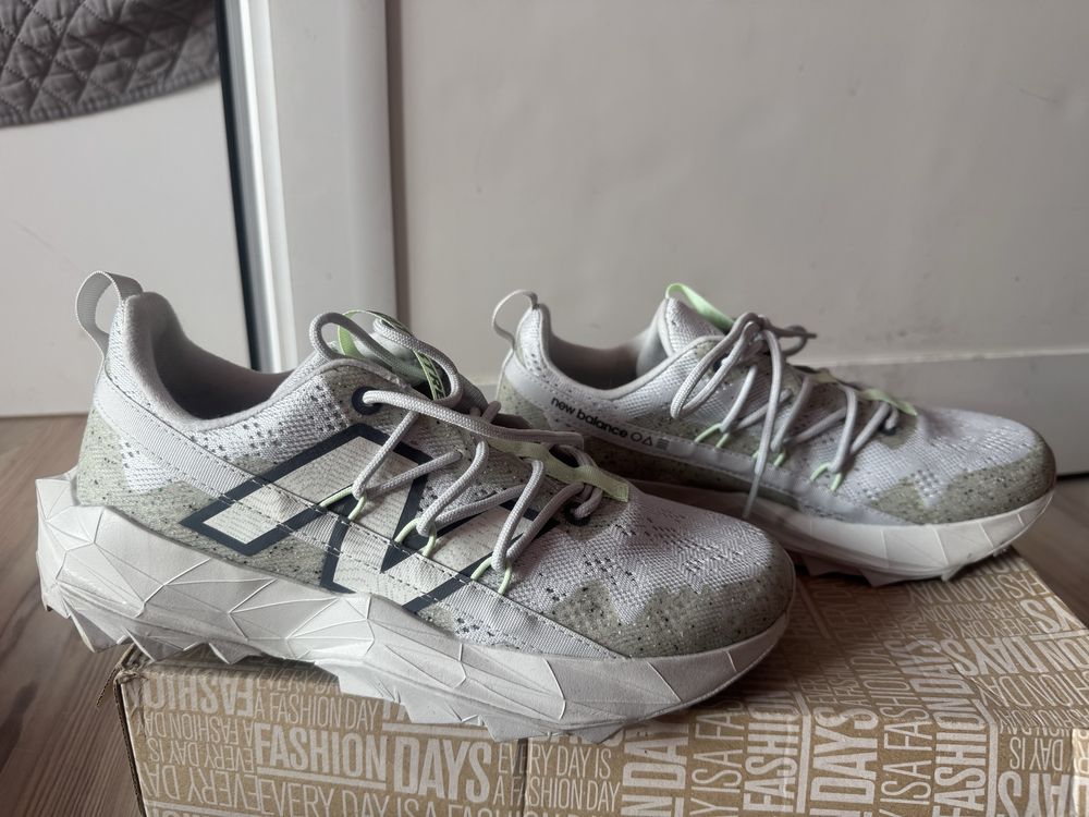 Маратонки New Balance
