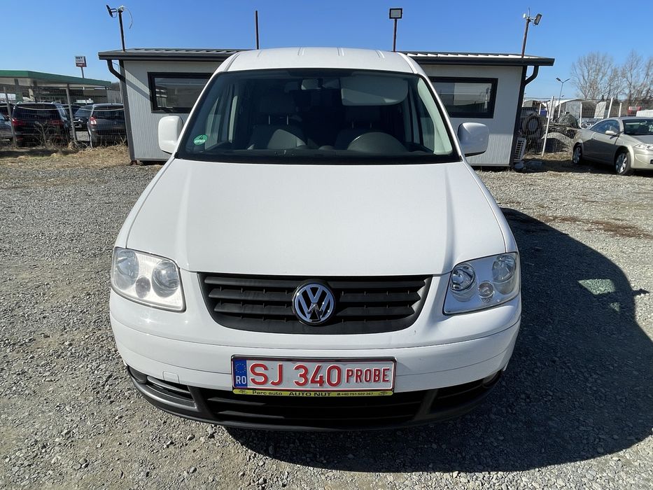 VW Caddy MAXI 2.0 tdi 7 locuri