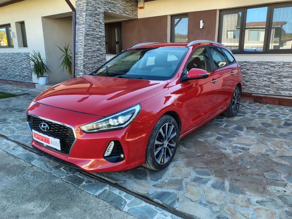 Hyundai i30 1.6 crdi/ dotări Premium/130.000km