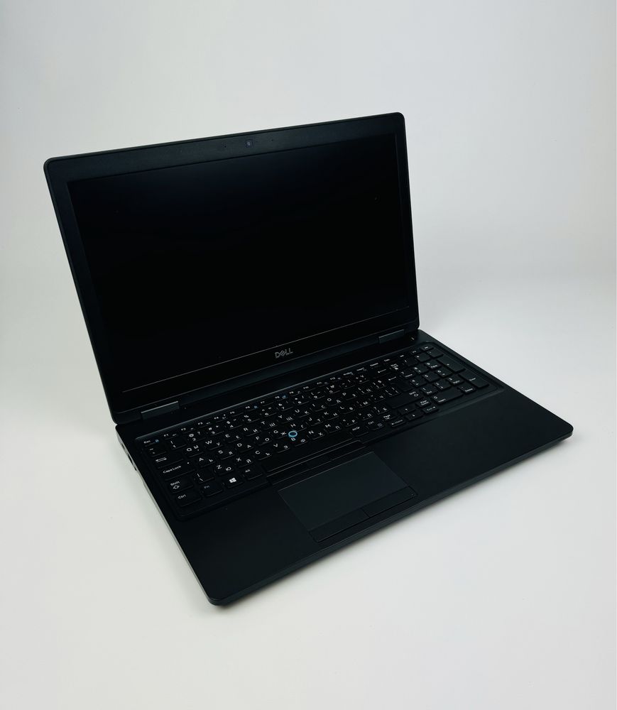 DELL Latitude 5590/15,6” FHD/i5-7300U/8GB DDR4/Подсветка