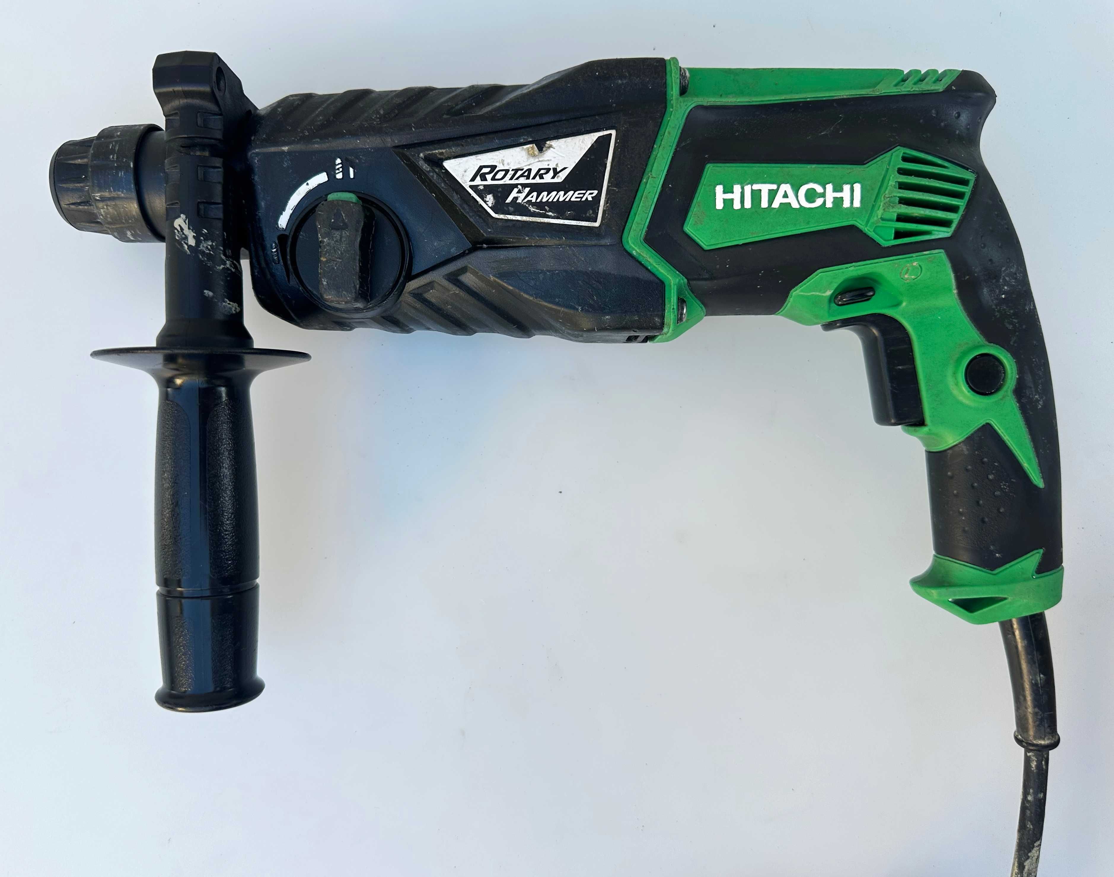 Hitachi DH 26PB - Перфоратор 830W 3.2J
