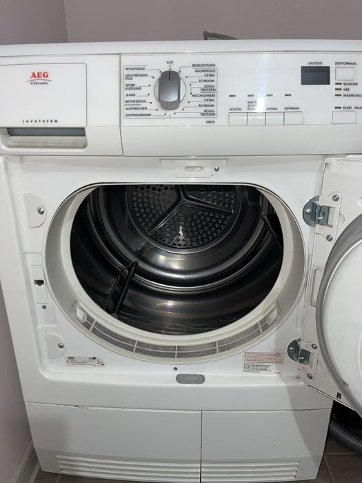 Сушилня AEG Lavatherm