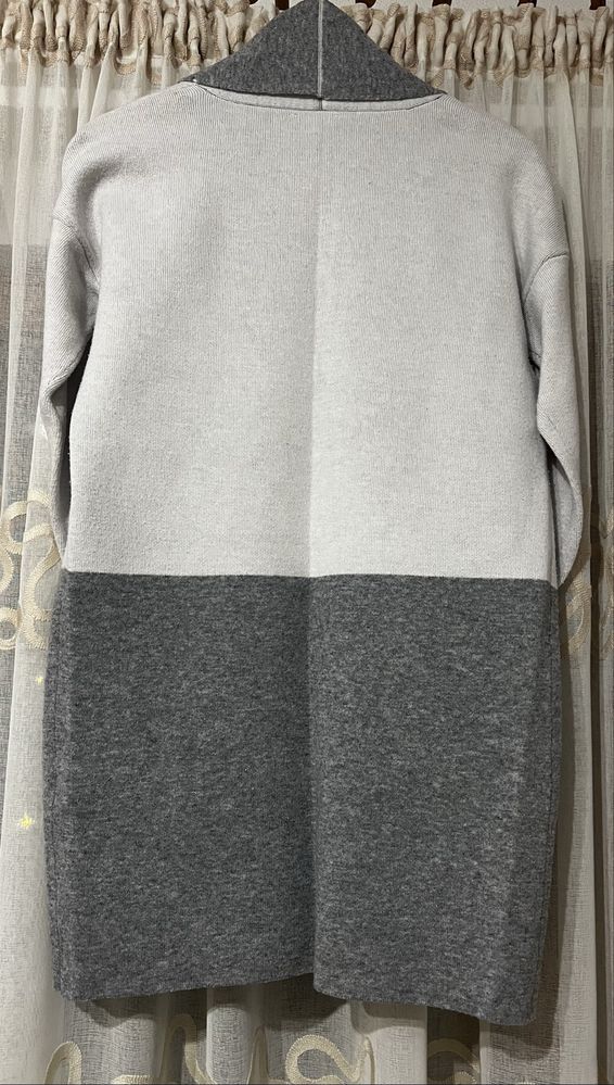 Puovar cardigan.