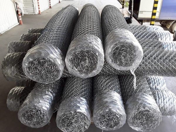 Рабица сетка черная и оцинкованная