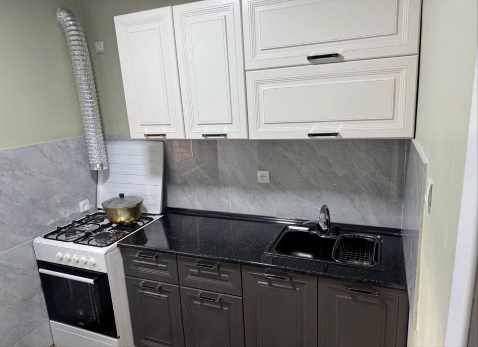 Сдается 2 ком Чиланзар 24 квартал. Детская Стоматология