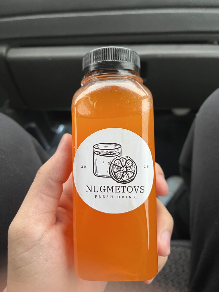 Свежевыжатый апельсиновый сок на заказ