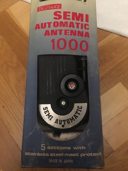 Универсальная автомобильная антенна. Сделана в Японии.