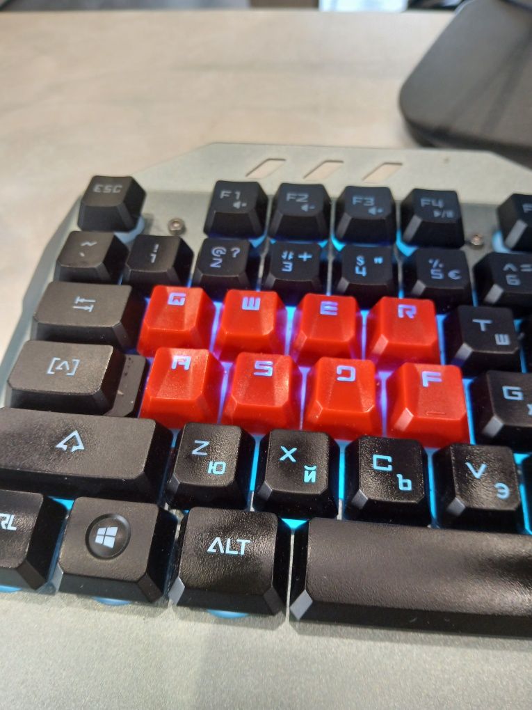Клавиатура A4Tech Bloody B2418, RGB, с кабел, сива